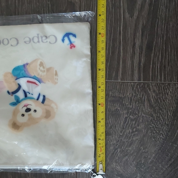 RARE 💫 TOKYO DisneySea DUFFY AND FRIENDS Disney Pouch - Brand New Sealed ✨️ - Picture 8 of 8